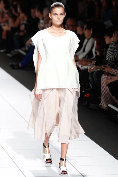 Look 36